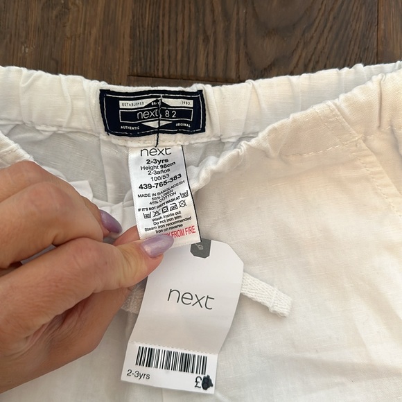 Next (English Brand) resort set. 2-3T NWT - Picture 4 of 8